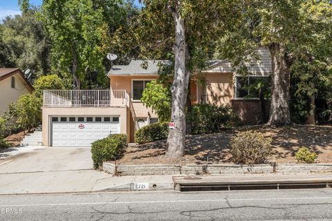 Photo of 2721 E Chevy Chase Drive, Glendale, CA 91206 (MLS # P1-24029) Photo of 2721 E Chevy Chase Drive, Glendale, CA 91206 (MLS # P1-24029)