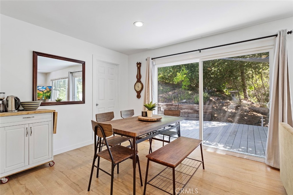 23777 Mulholland Highway 118