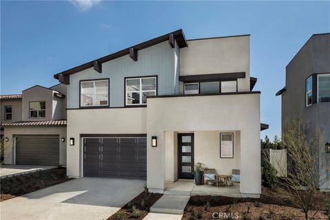 4802 Milkweed Court Fontana CA 92336