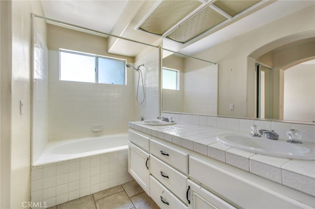 Montelena (MTL) - Residential