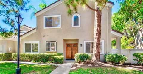Photo of 17 Barcelona, Aliso Viejo, CA 92656 (MLS # OC25226345)