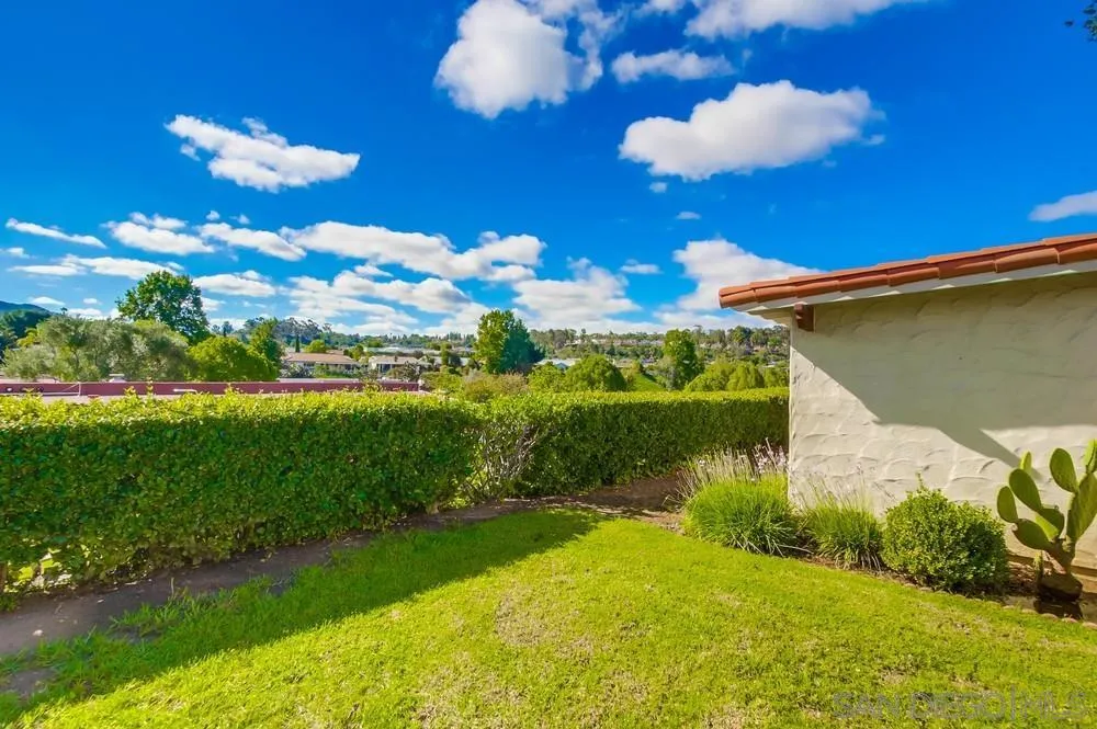 San Diego, California 92128, United States, 2 Bedrooms Bedrooms, ,2 BathroomsBathrooms,Residential,Active,222681