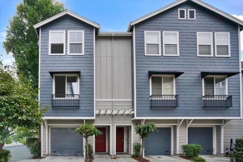 Photo of 692 Mesa Circle, Hayward, CA 94541 (MLS # ML82058598)