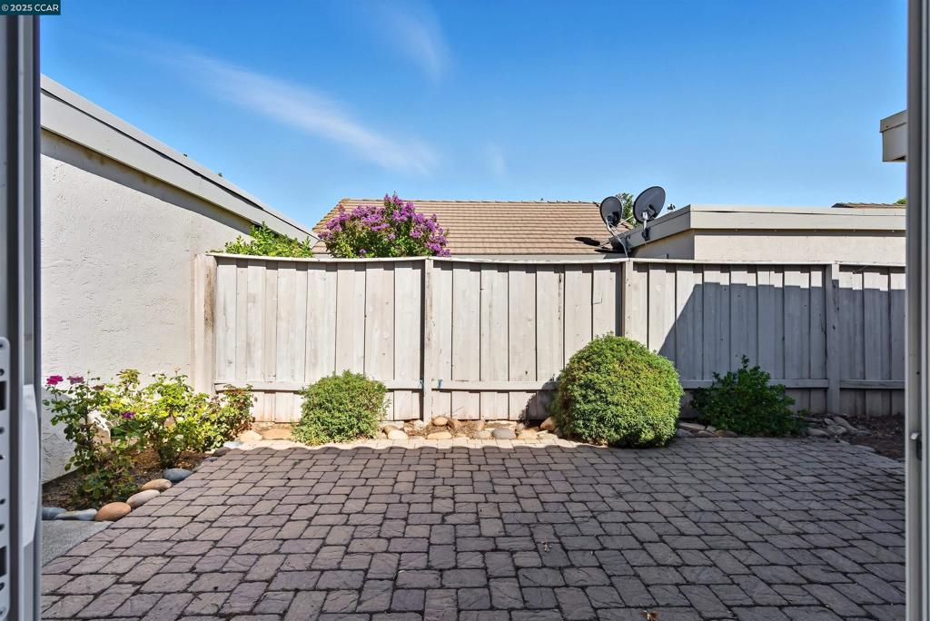 MARSH CREEK - Residential