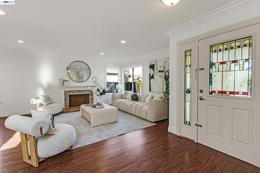 91 Southbrook Dr