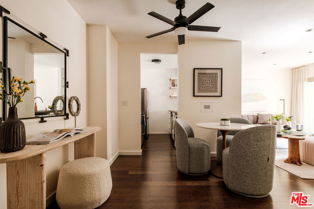 141 S Clark Drive 404