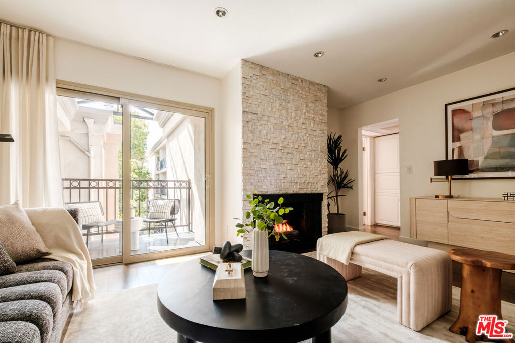 141 S Clark Drive 404