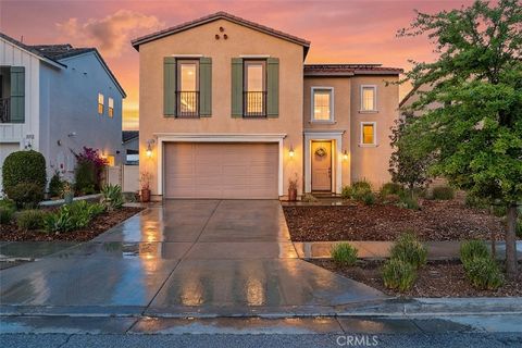 Photo of 25140 Golden Maple Drive, Canyon Country, CA 91321 (MLS # SR26068614)