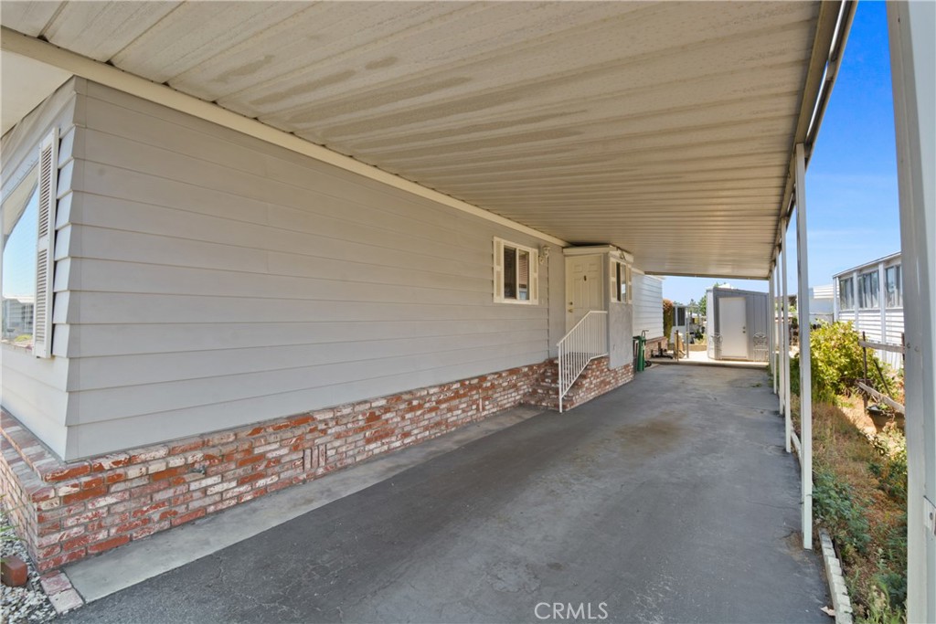 4095 Fruit Street 413