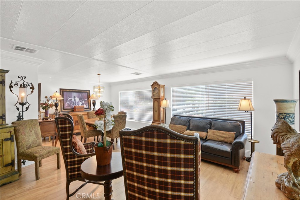 4095 Fruit Street 413