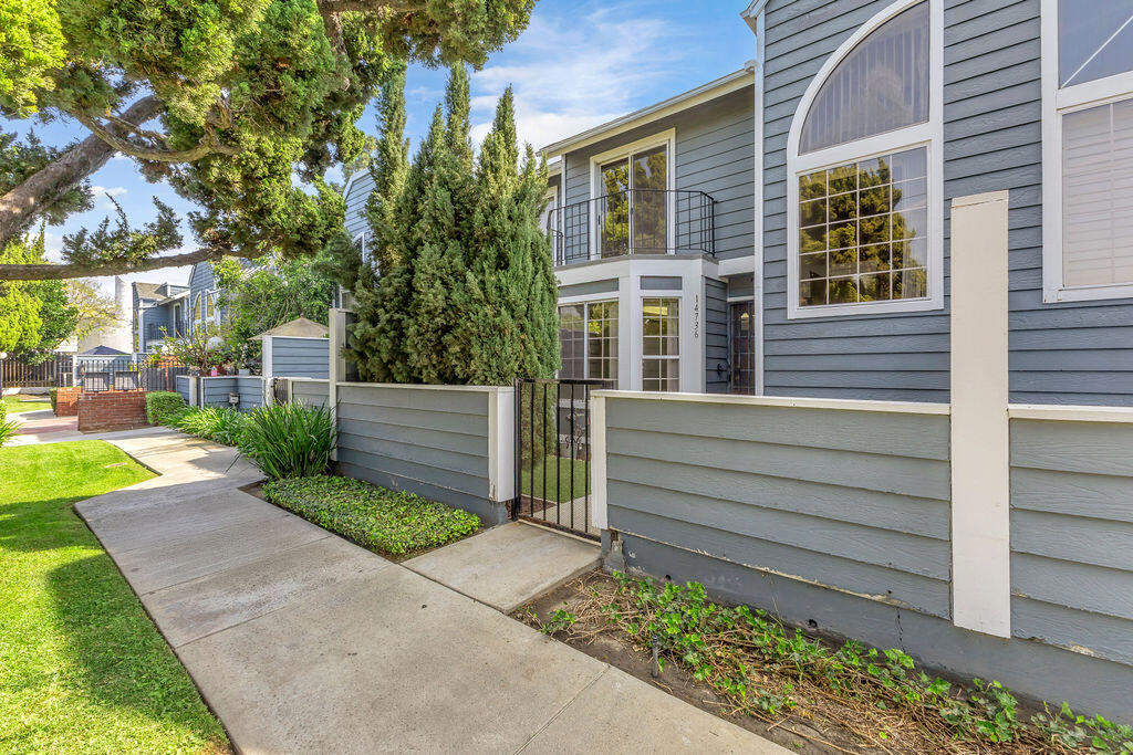 14736 Pioneer Boulevard