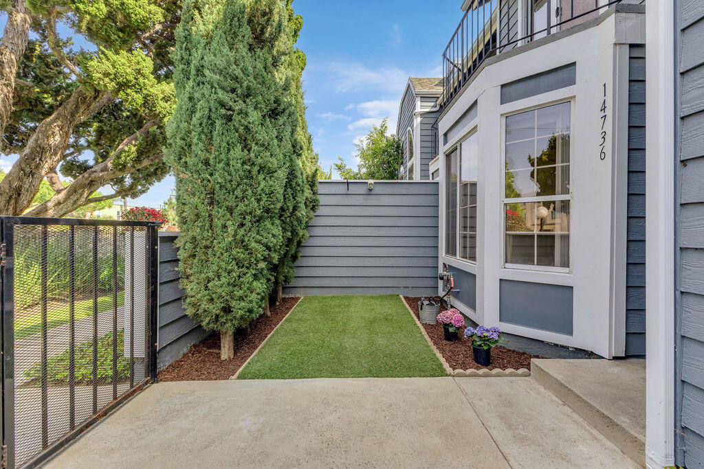 14736 Pioneer Boulevard