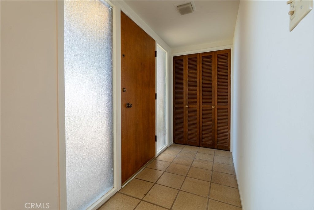 2408 W 157th