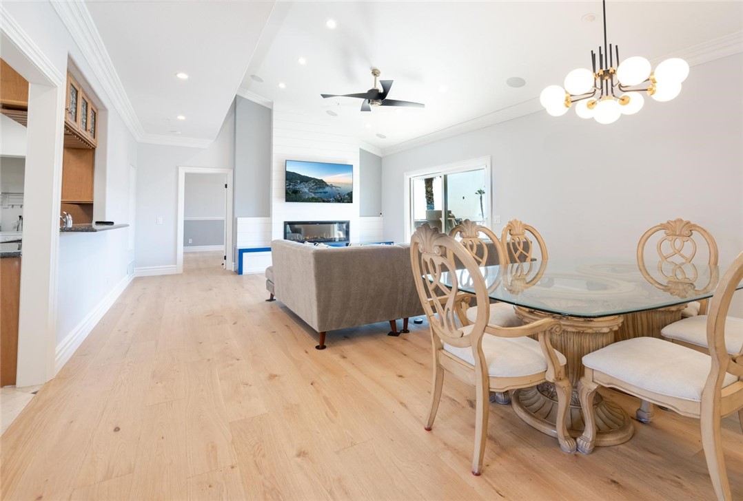 1516 Pacific Coast 304