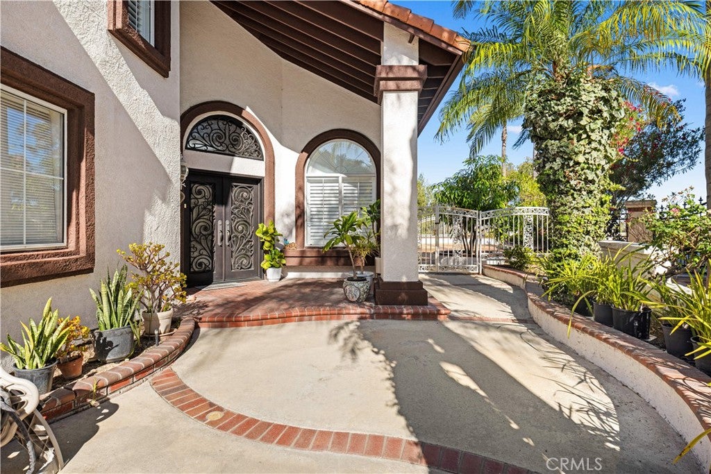13847 Vista Grande Drive