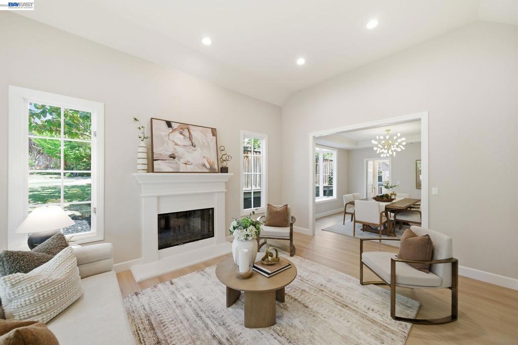 263 Mission Tierra Pl