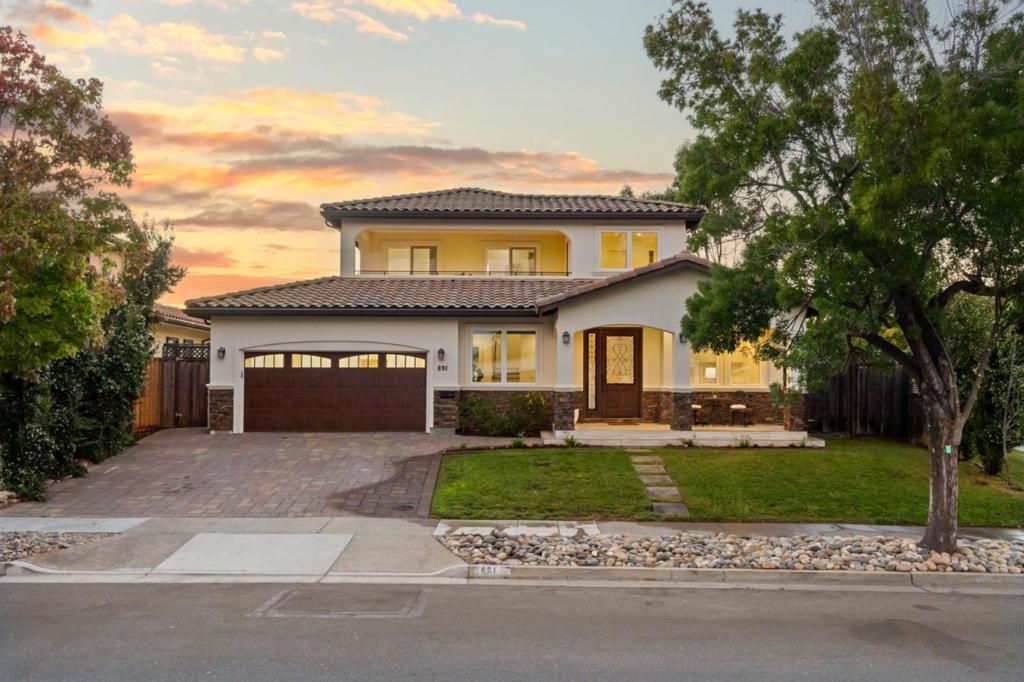 891 E Estates Drive
