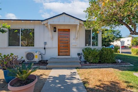 Photo of 14418 Martha Street, Sherman Oaks, CA 91401 (MLS # SR26081036)