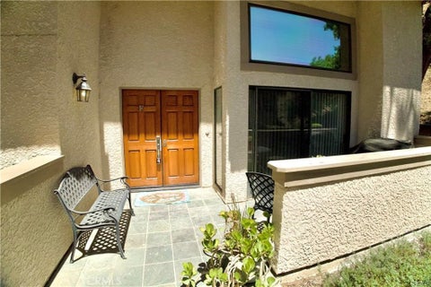 Photo of 26130 Alizia Canyon Dr, Calabasas, CA 91302 (MLS # SR26091464)