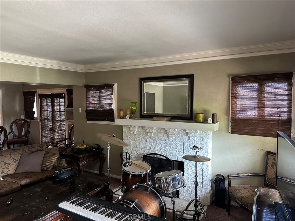 339 W 76th Street