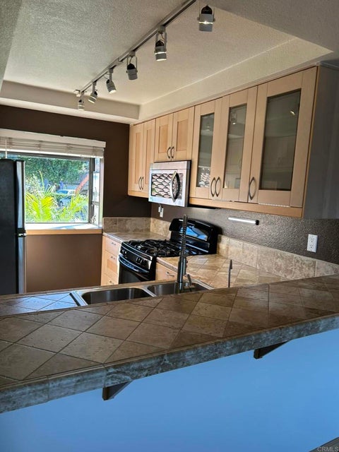Photo of 2146 Valleydale Lane Ln, Encinitas, CA 92024 (MLS # NDP2607885)