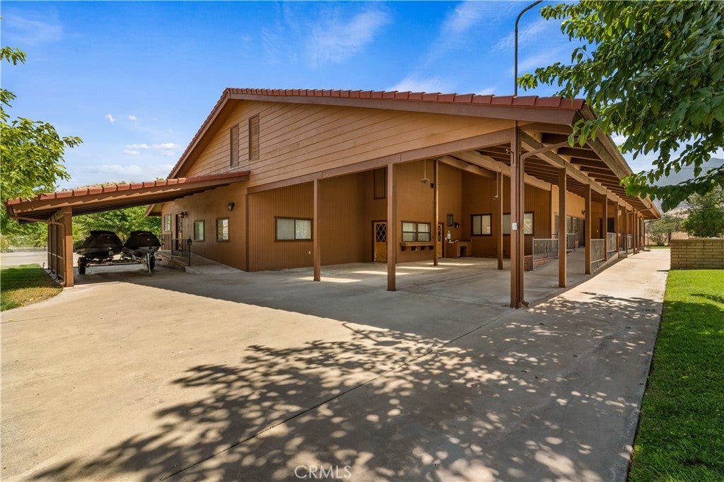 32623 Highway 190