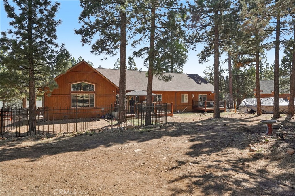 Big Bear City, California, 92314, United States, 4 Bedrooms Bedrooms, ,5 BathroomsBathrooms,Residential,Active,2025635