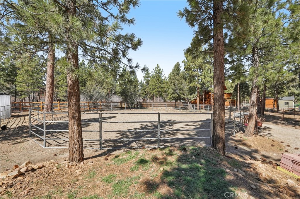 Big Bear City, California, 92314, United States, 4 Bedrooms Bedrooms, ,5 BathroomsBathrooms,Residential,Active,2025635