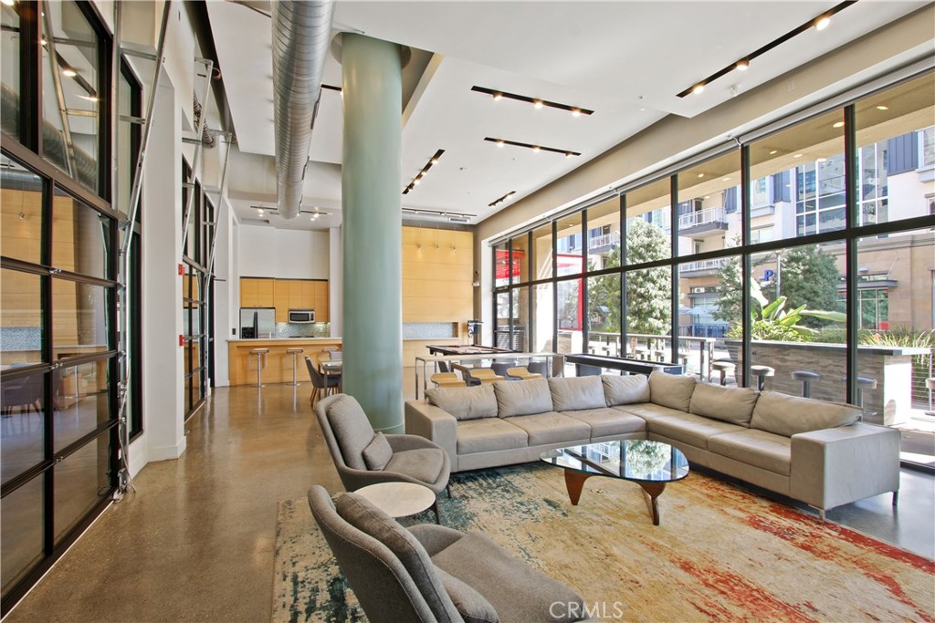 133 The Promenade N 319