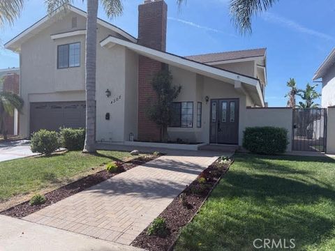 Photo of 4302 Brookside St, Irvine, CA 92604 (MLS # OC26058949)