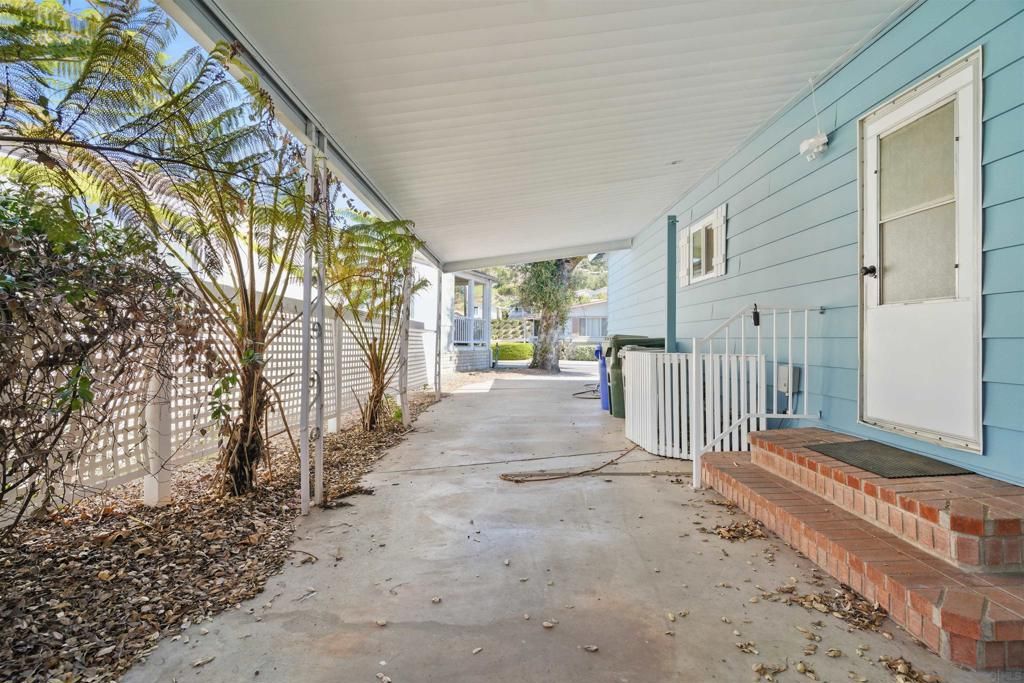 listing image 130727761986575588238