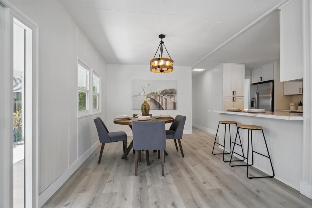 listing image 130723075829093193071