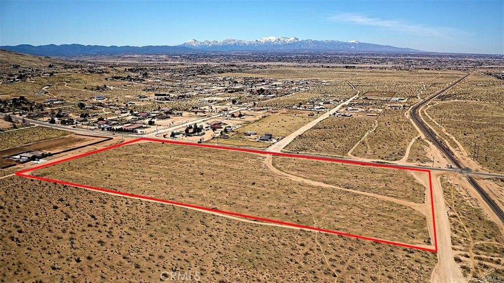 Beautiful view of mountains and desert. Utilities nearby. Expired Tentative Tract Map #17688 for 17- 1 acre lots.