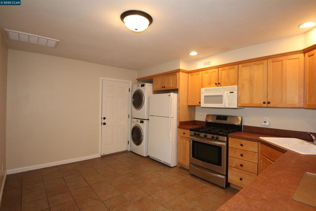 CANTERBURY VILG - Residential