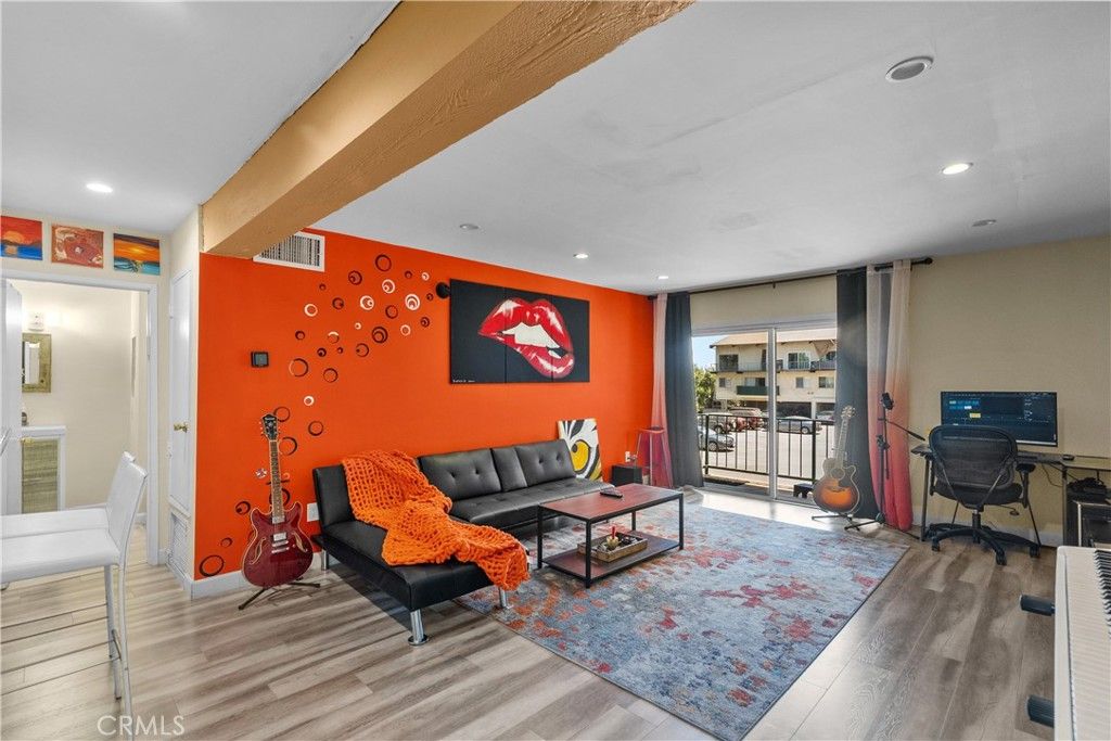 Photo of 5460 White Oak Avenue #C204, Encino, CA 91316 (MLS # SR25096957)