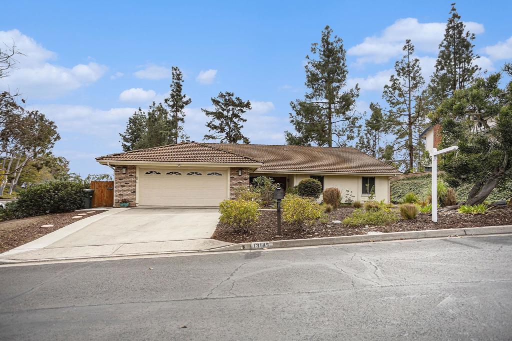 13145 Decant Dr