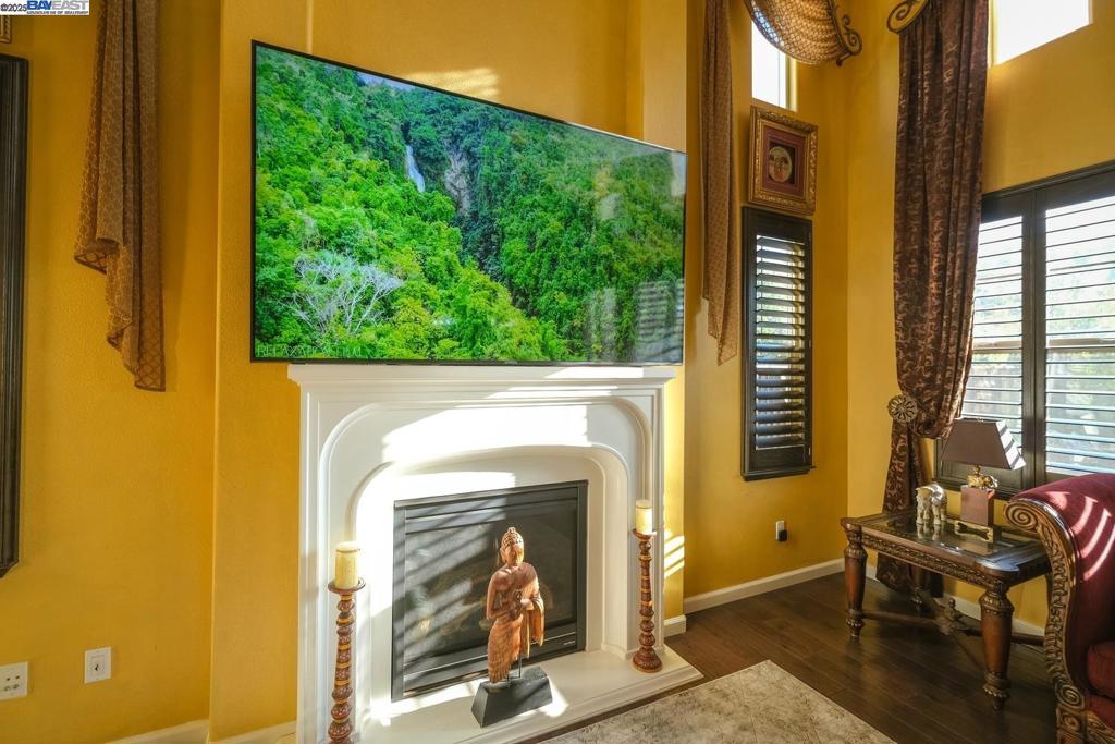 GALE RANCH - Residential