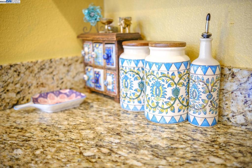 GALE RANCH - Residential