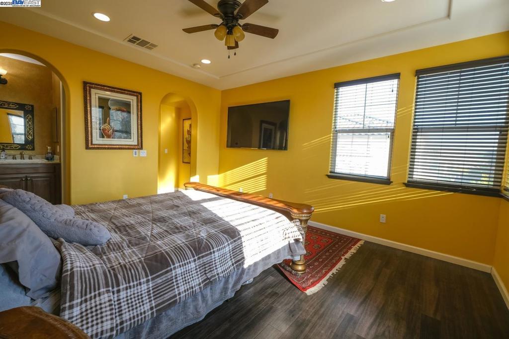 GALE RANCH - Residential