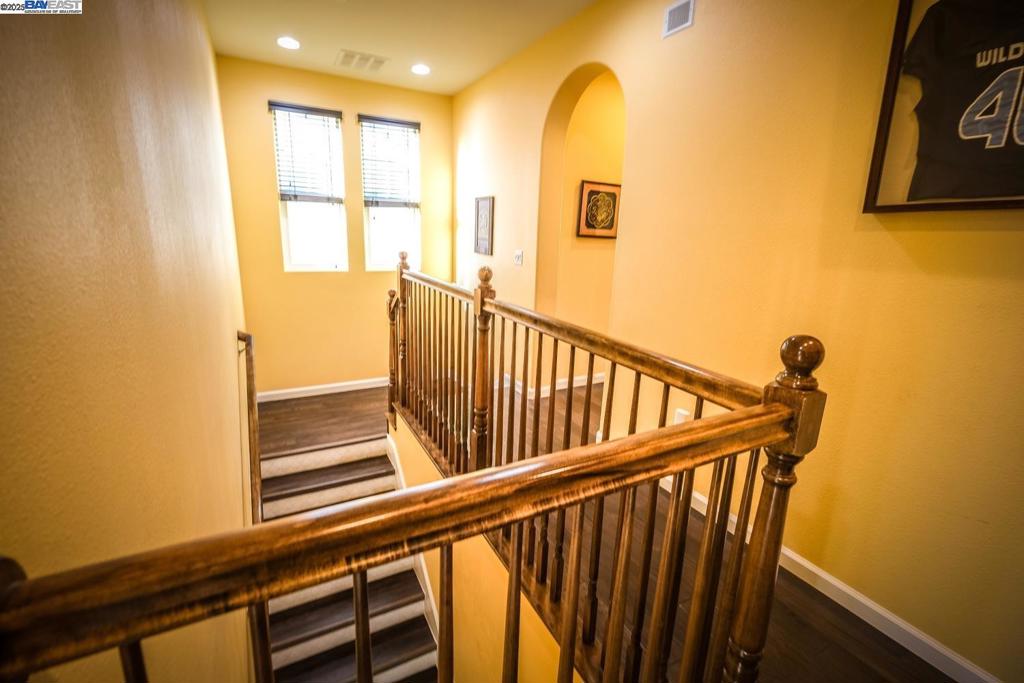 GALE RANCH - Residential