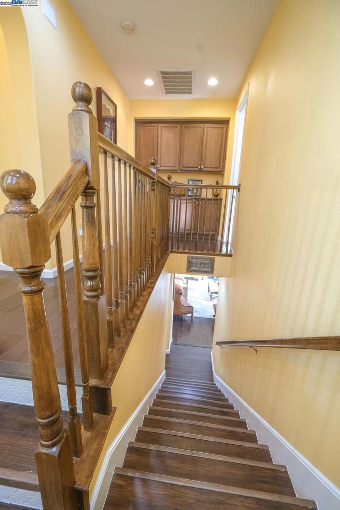 GALE RANCH - Residential