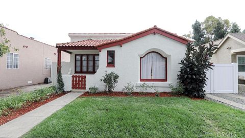 Photo of 6764 Lemon Ave, Long Beach, CA 90805 (MLS # OC25262439)