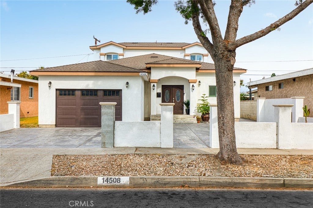 14508 Dumont