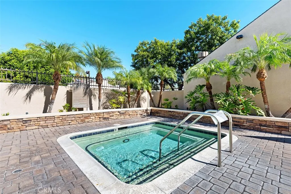 Laguna Niguel, California 92677, United States, 3 Bedrooms Bedrooms, ,3 BathroomsBathrooms,Residential,Active,226161