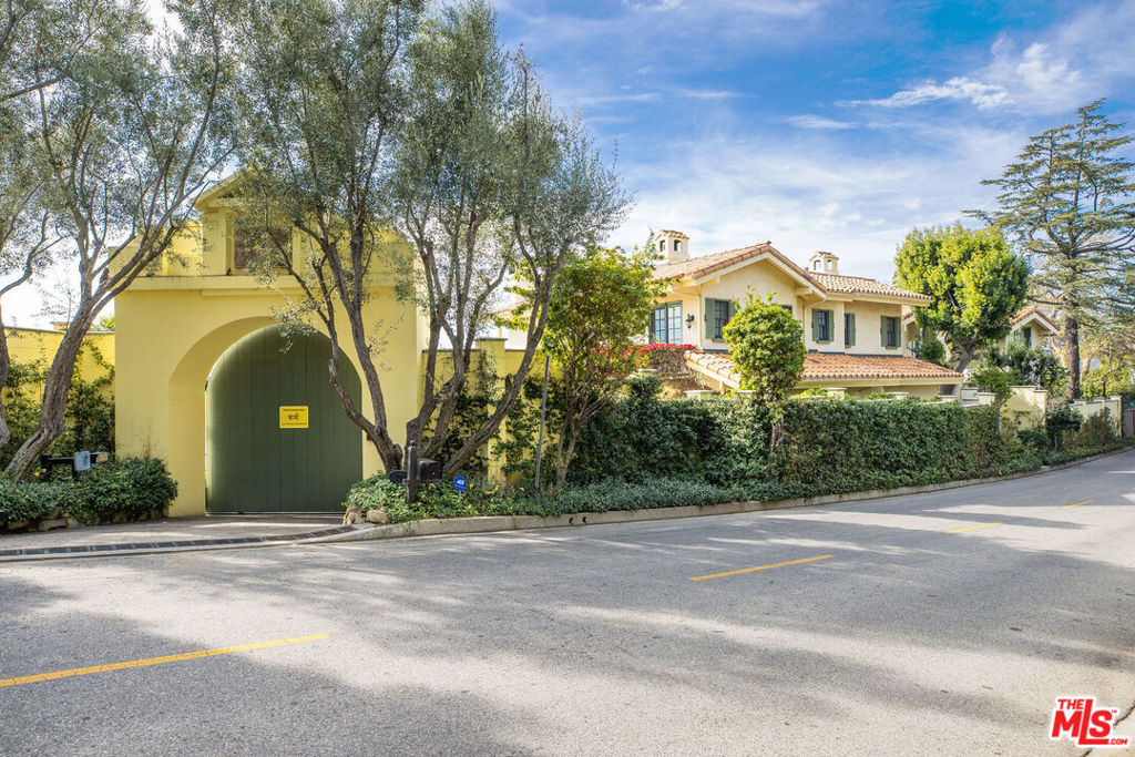 1401 Bel Air Road