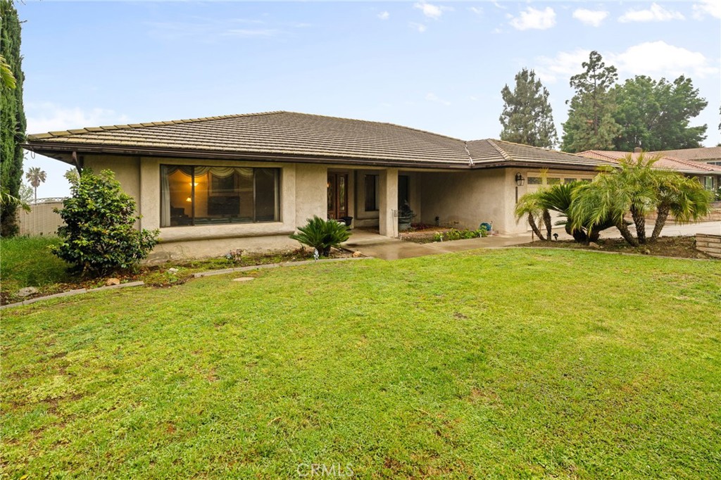 8321 La Senda Road