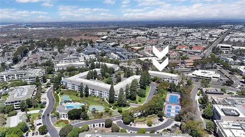 200 McNeil Ln Unit 9, Newport Beach, CA 92663 - MLS#: NP25209926