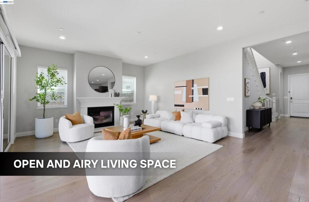 39438 39438 Humpback Whale Rd