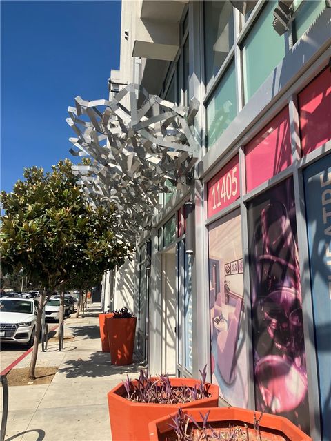 Photo of 11405 Chandler Boulevard #516, North Hollywood, CA 91601 (MLS # SR25225355) Photo of 11405 Chandler Boulevard #516, North Hollywood, CA 91601 (MLS # SR25225355)