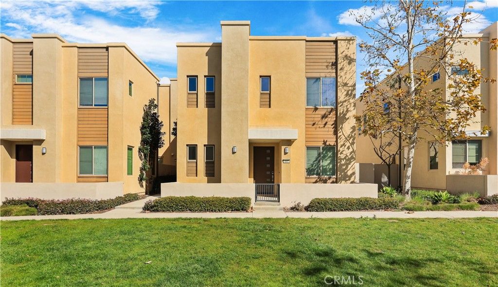 Photo of 107 Terrapin, Irvine, CA 92618 (MLS # OC26085037)